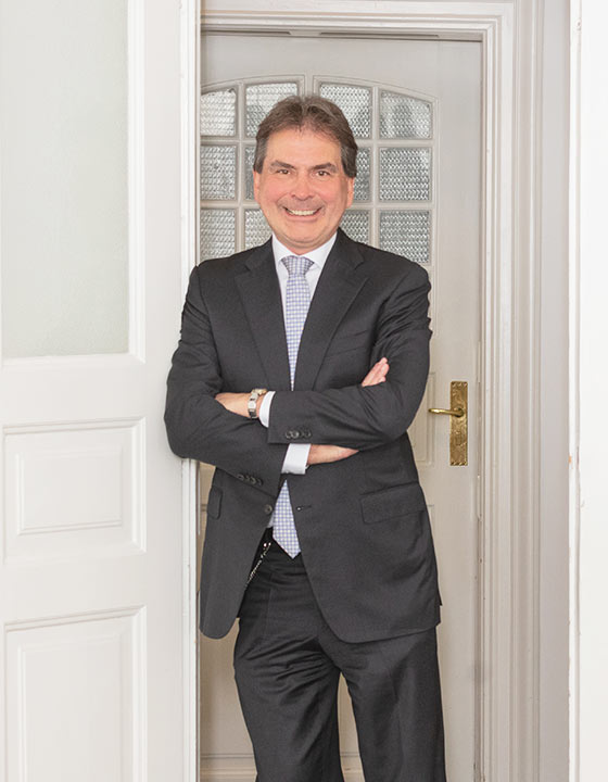 Dr. Dieter Laufhütte